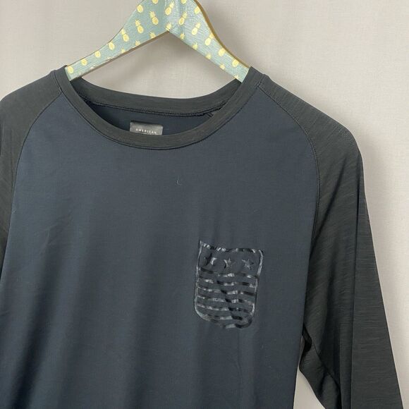 American Eagle AE Active 360 Extreme Flex Shirt Mens Medium Tall Black USA Flag - Picture 2 of 10